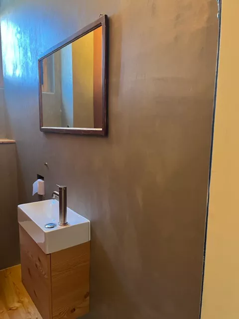 Fugenloser Wandbelag - Peter Farbwerk