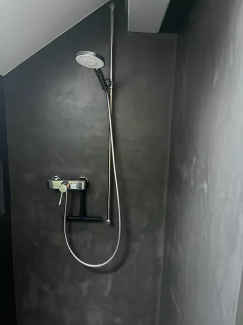 Fugenlose Bodenbeläge für Küche, Bad - Dusche, Wohnen - Peter Farbwerk