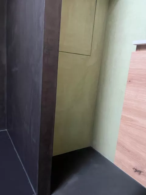 Fugenlose Bodenbeläge für Küche, Bad - Dusche, Wohnen - Peter Farbwerk